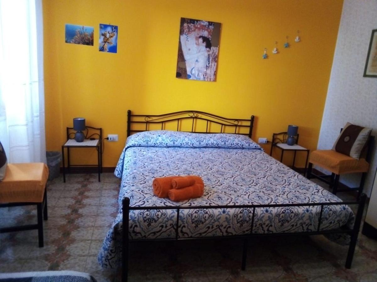 B & B Il Mirto 2 Sant'Antioco Exterior photo